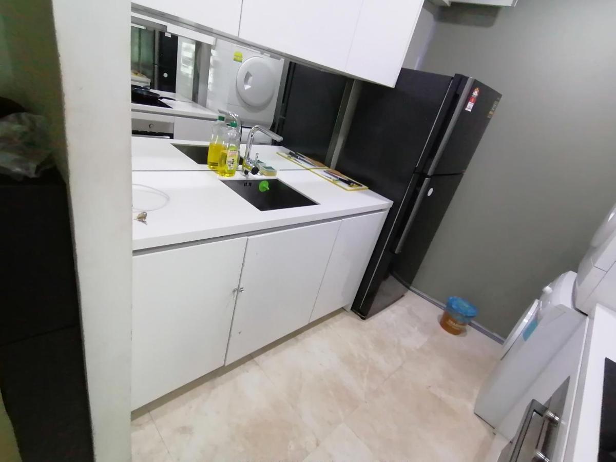 קואלה לומפור Vortex Suites Near Klcc מראה חיצוני תמונה